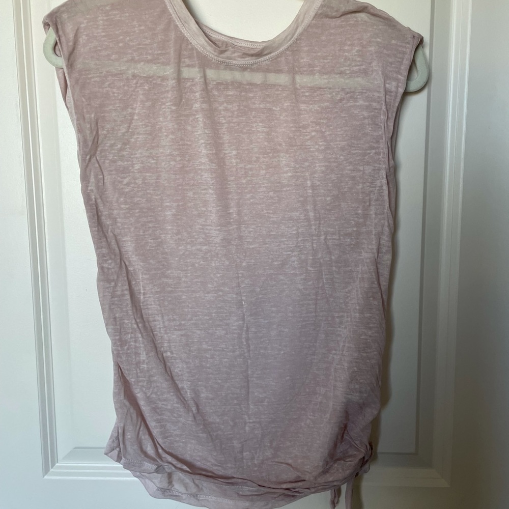 Gaiam t shirt pink xsmall